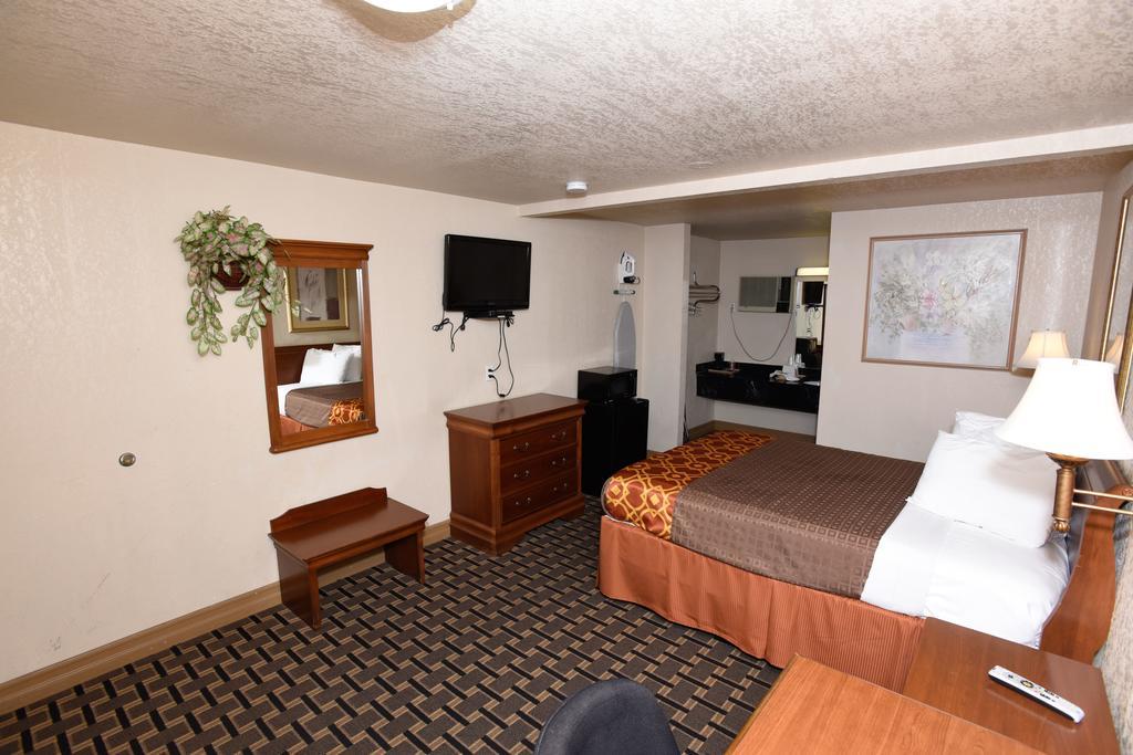 Best Budget Inn Anaheim Exteriör bild